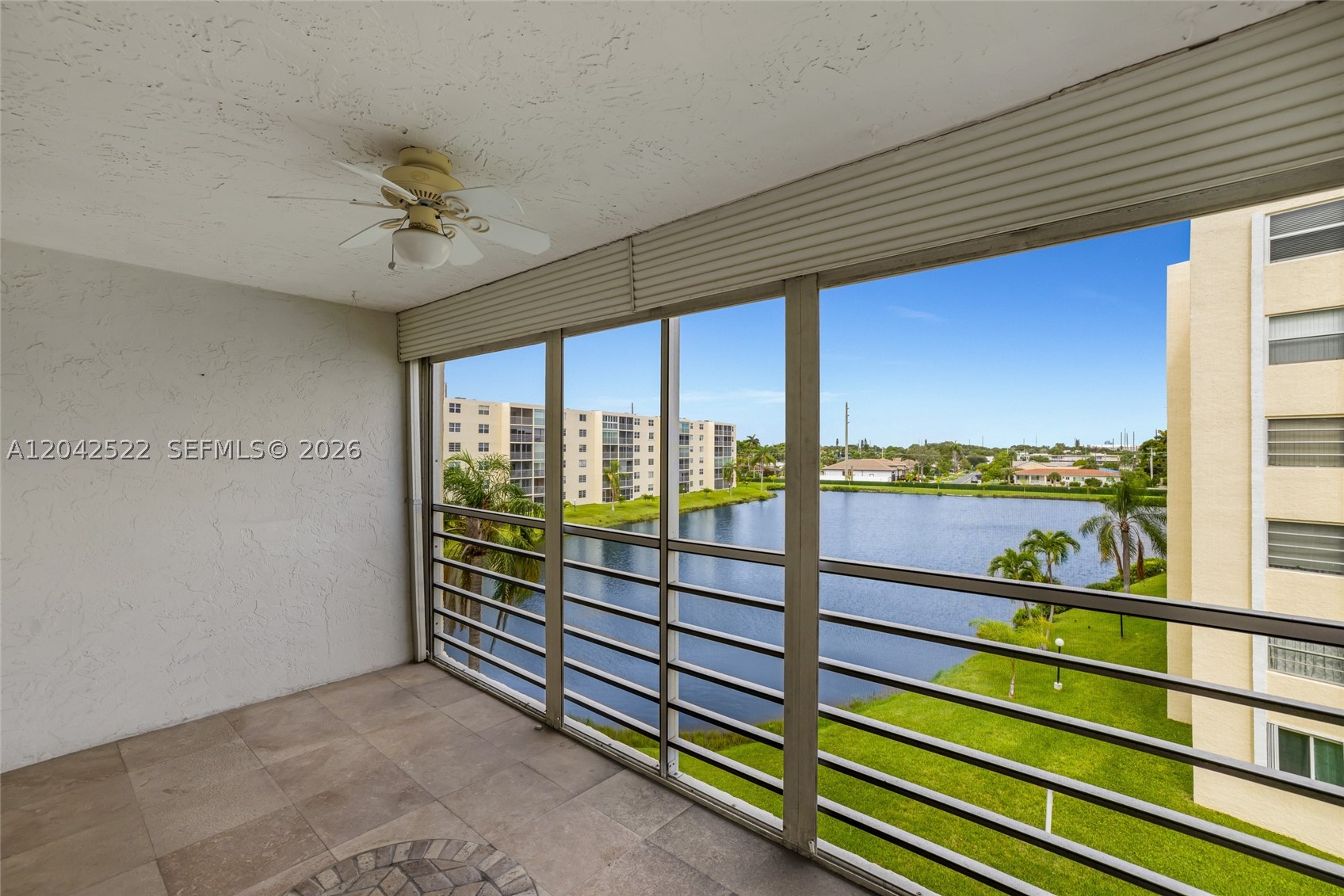 MEADOWBROOK LAKES VIEW CO - Residential Lease