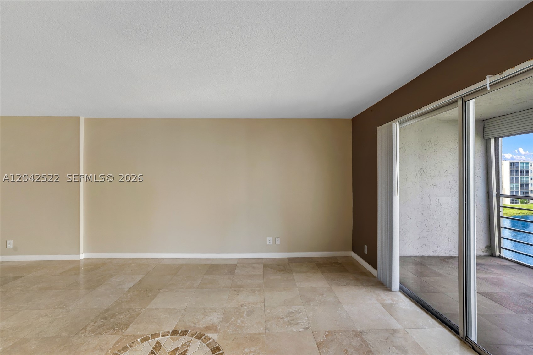 MEADOWBROOK LAKES VIEW CO - Residential Lease