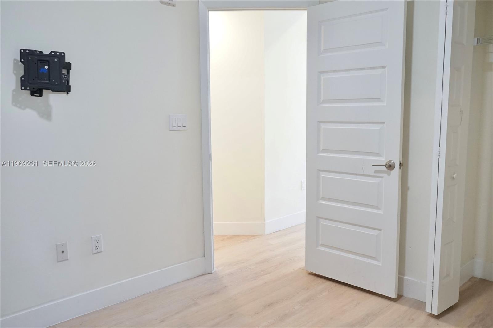 URBANA AT THE RESIDENCES - Residential