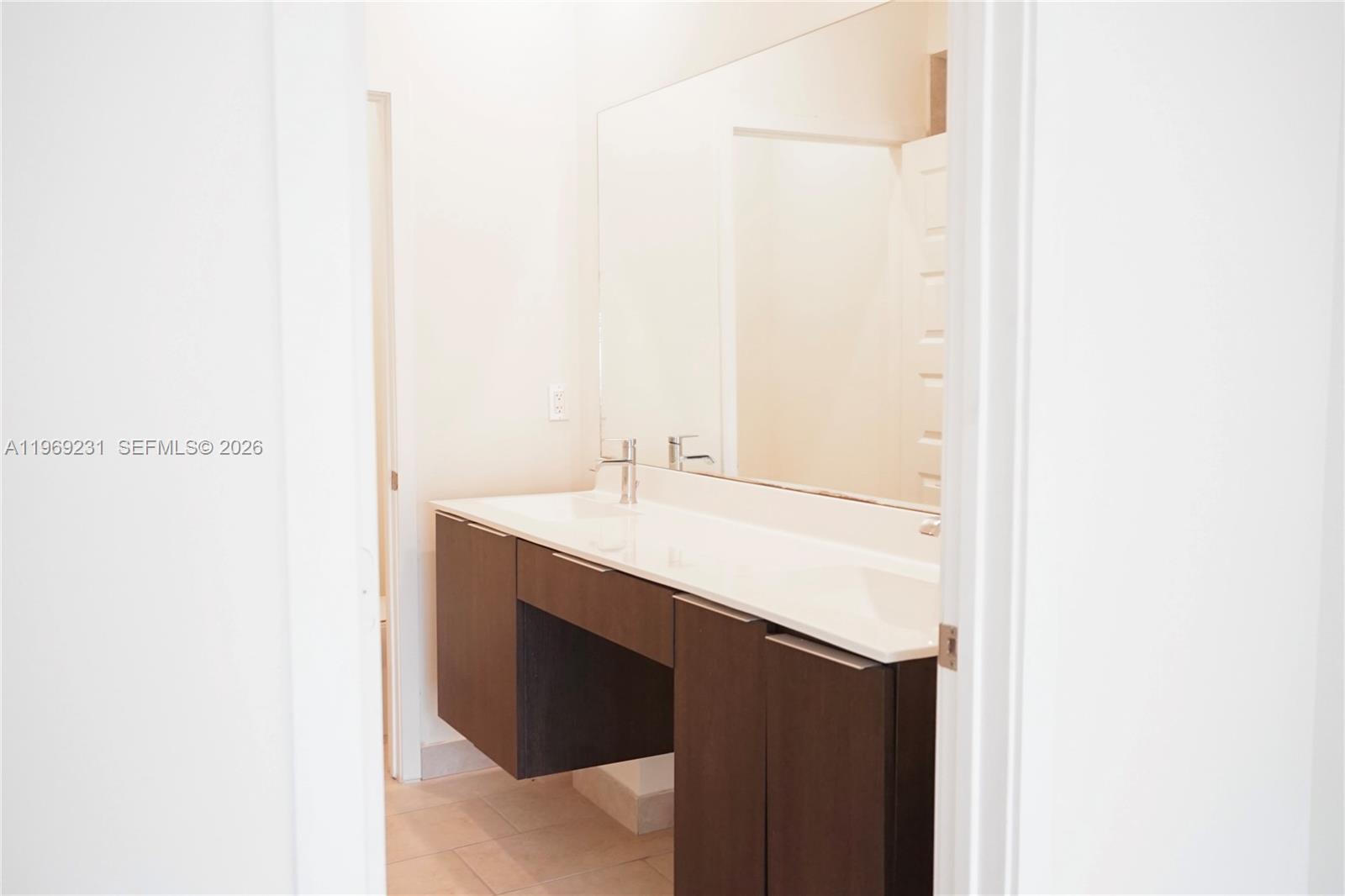 URBANA AT THE RESIDENCES - Residential