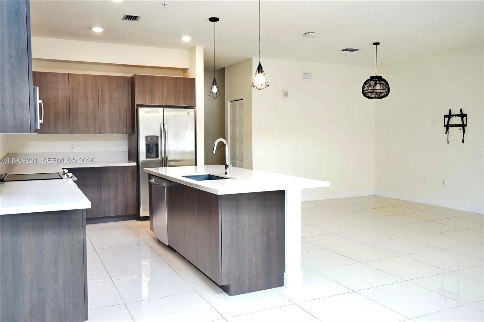 URBANA AT THE RESIDENCES - Residential