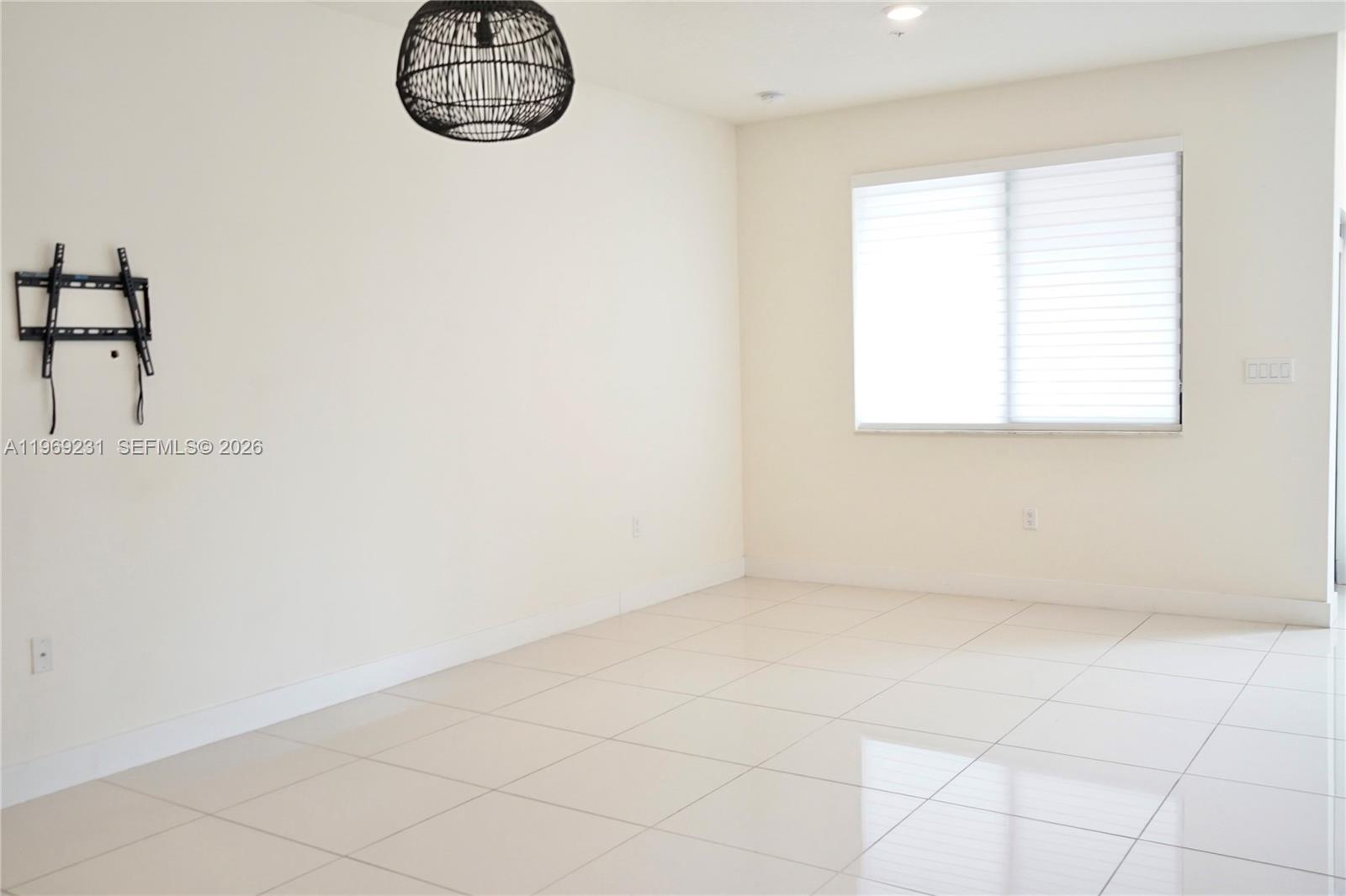 URBANA AT THE RESIDENCES - Residential
