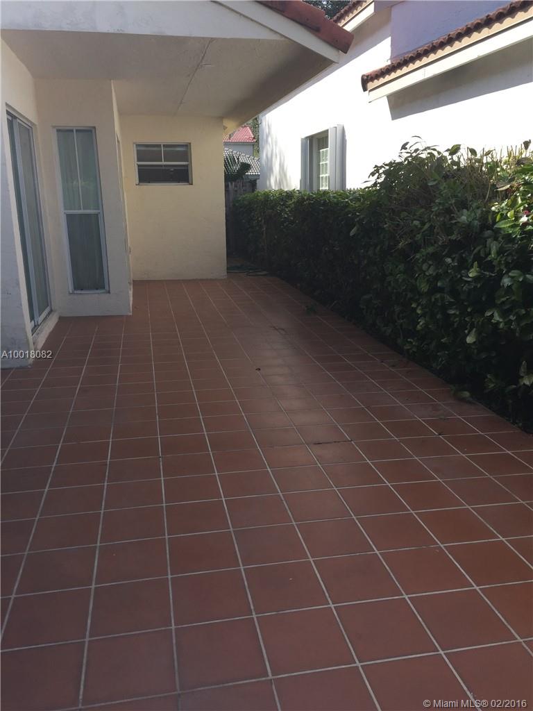 Poinciana/Chestnut Ranch - Residential Lease