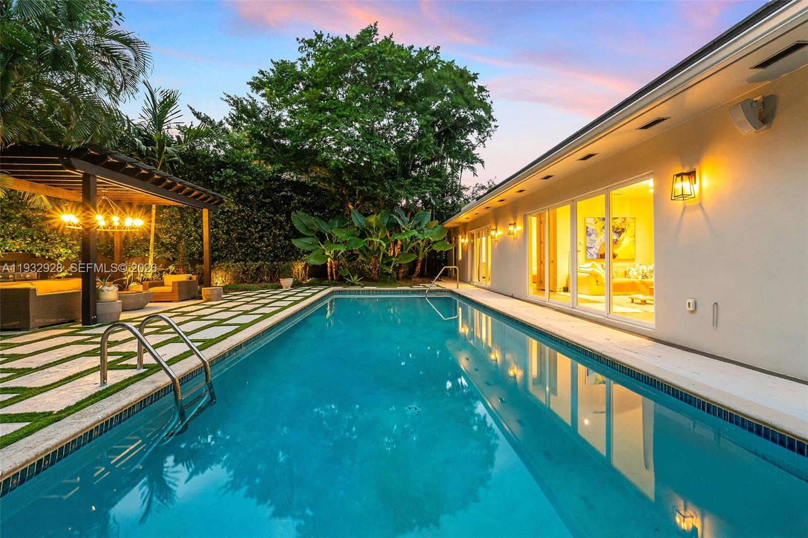BAY POINT - Residential