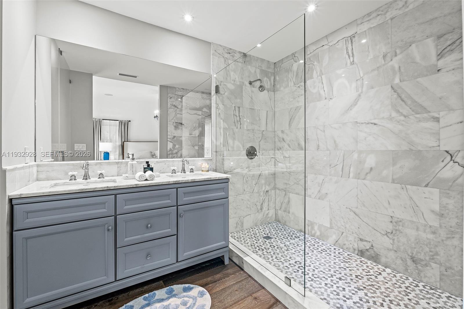 BAY POINT - Residential