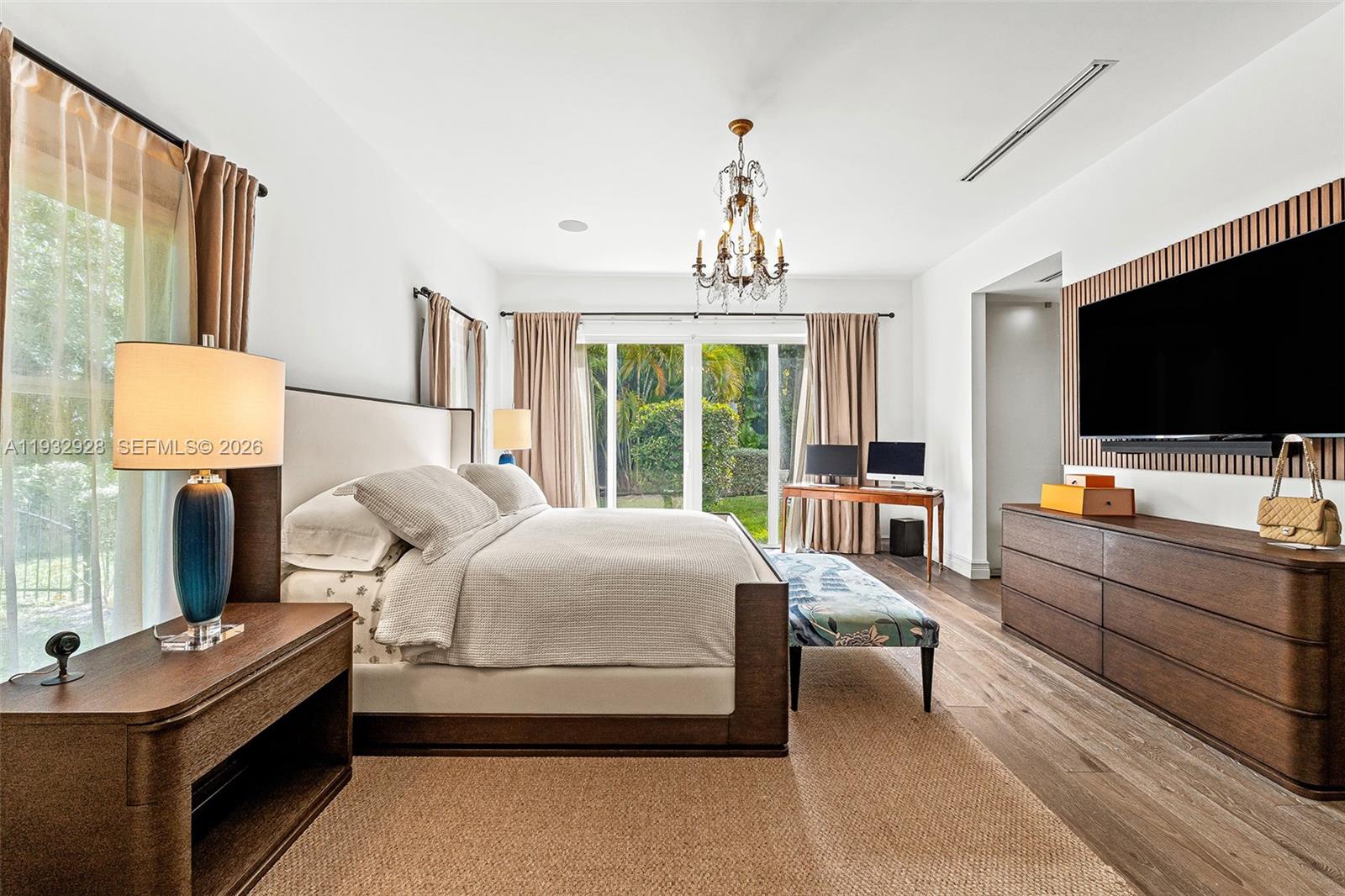 BAY POINT - Residential