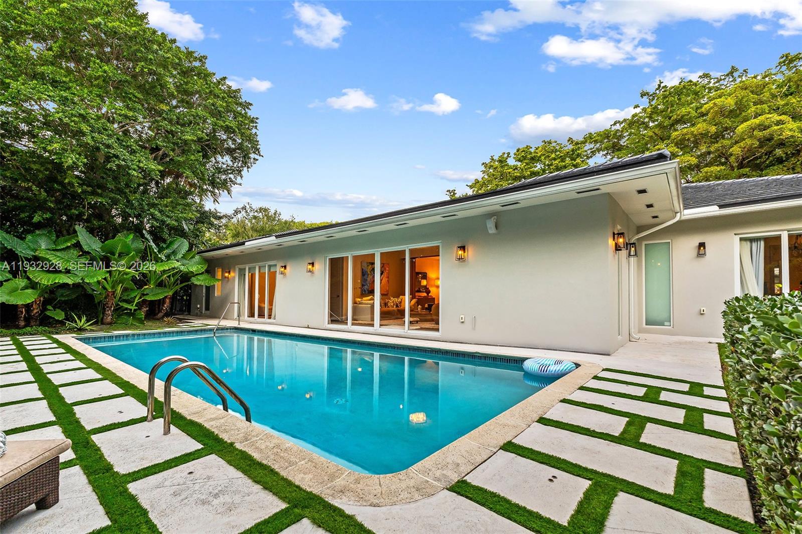 BAY POINT - Residential