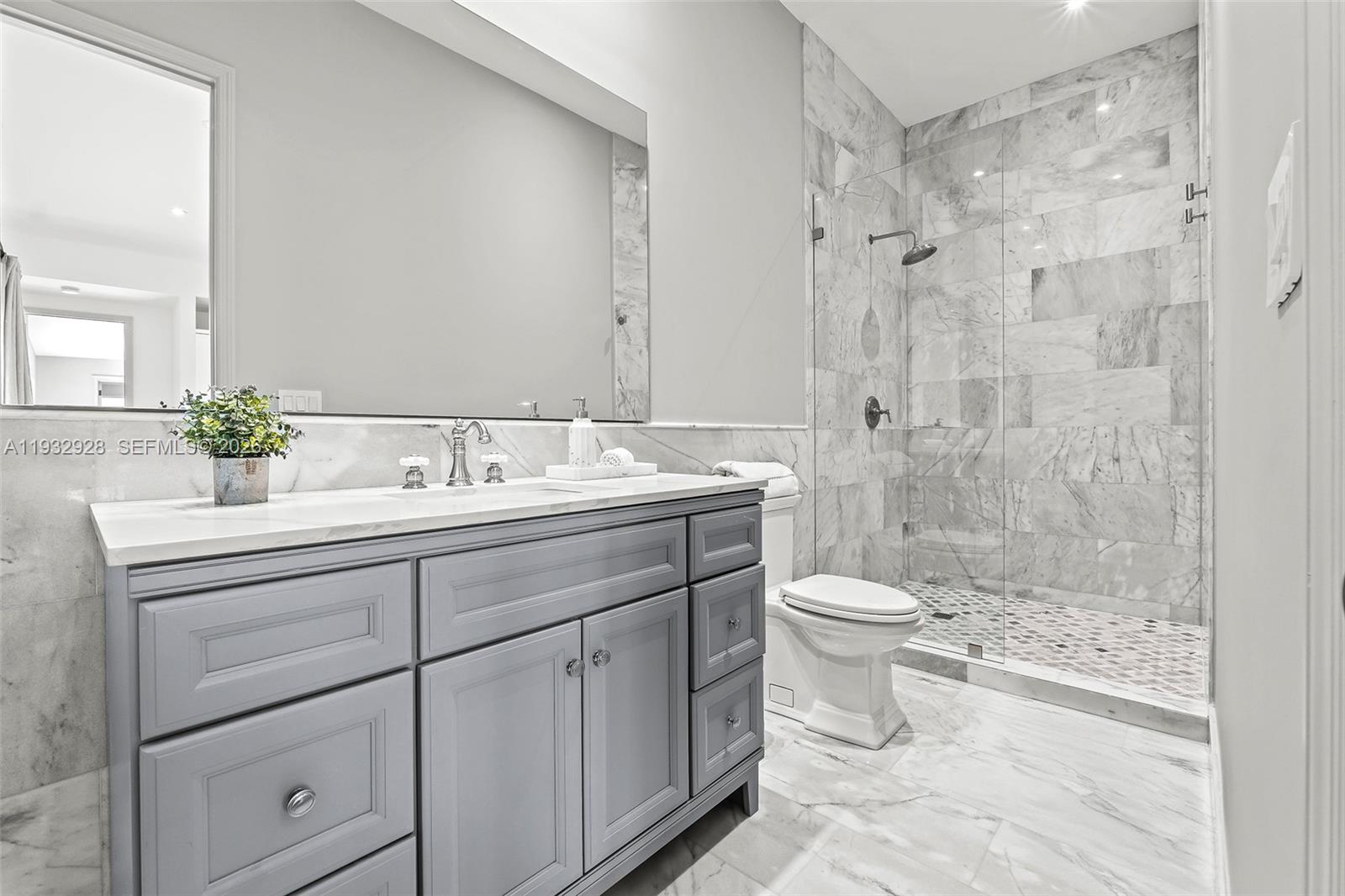BAY POINT - Residential
