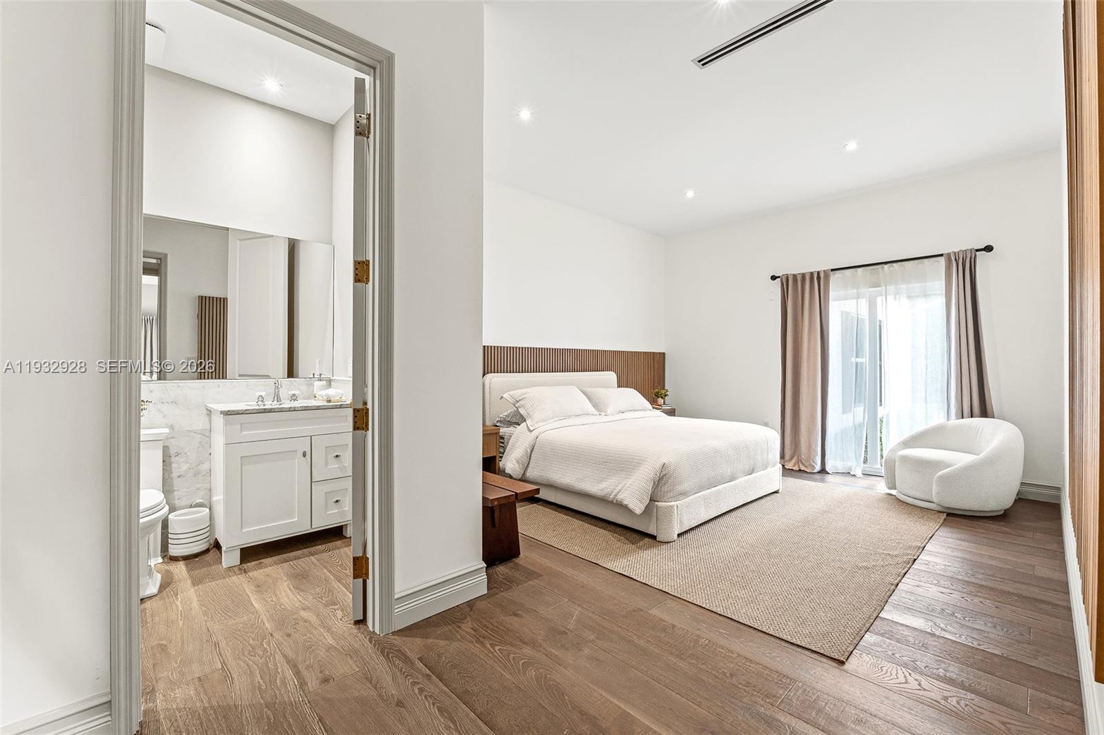 BAY POINT - Residential