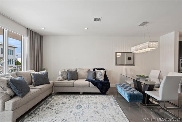 LANDMARK AT DORAL CONDO N - Residential Lease