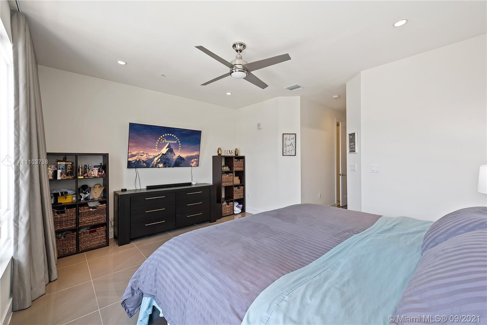 LANDMARK AT DORAL CONDO N - Residential Lease