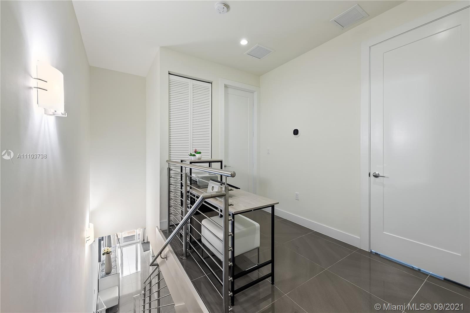 LANDMARK AT DORAL CONDO N - Residential Lease