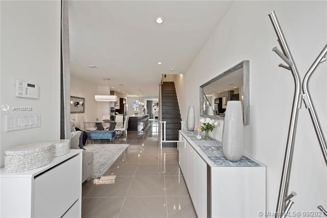 LANDMARK AT DORAL CONDO N - Residential Lease