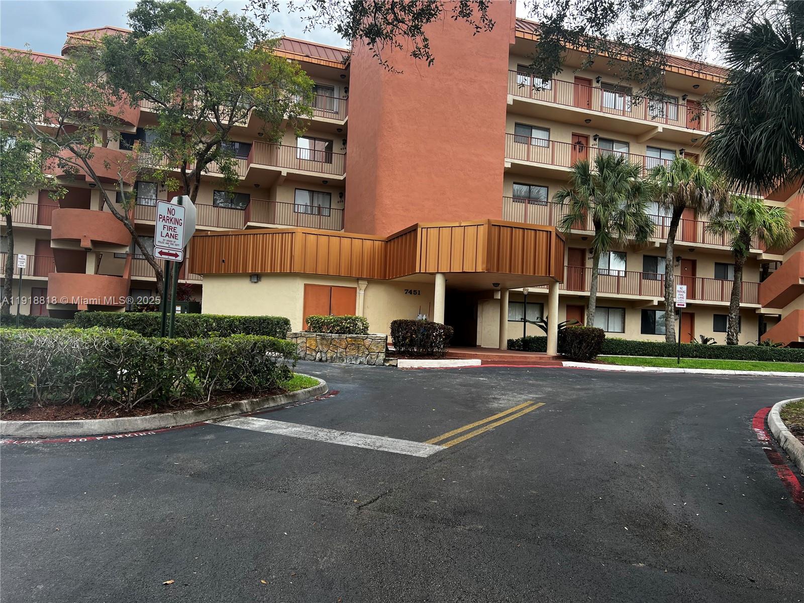 PLANTATION FOREST CONDO - Residential Lease