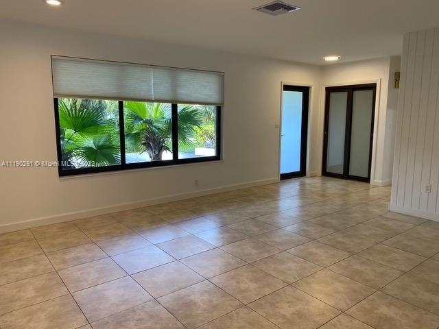 CORAL BAY SEC A AMD PL - Residential Lease