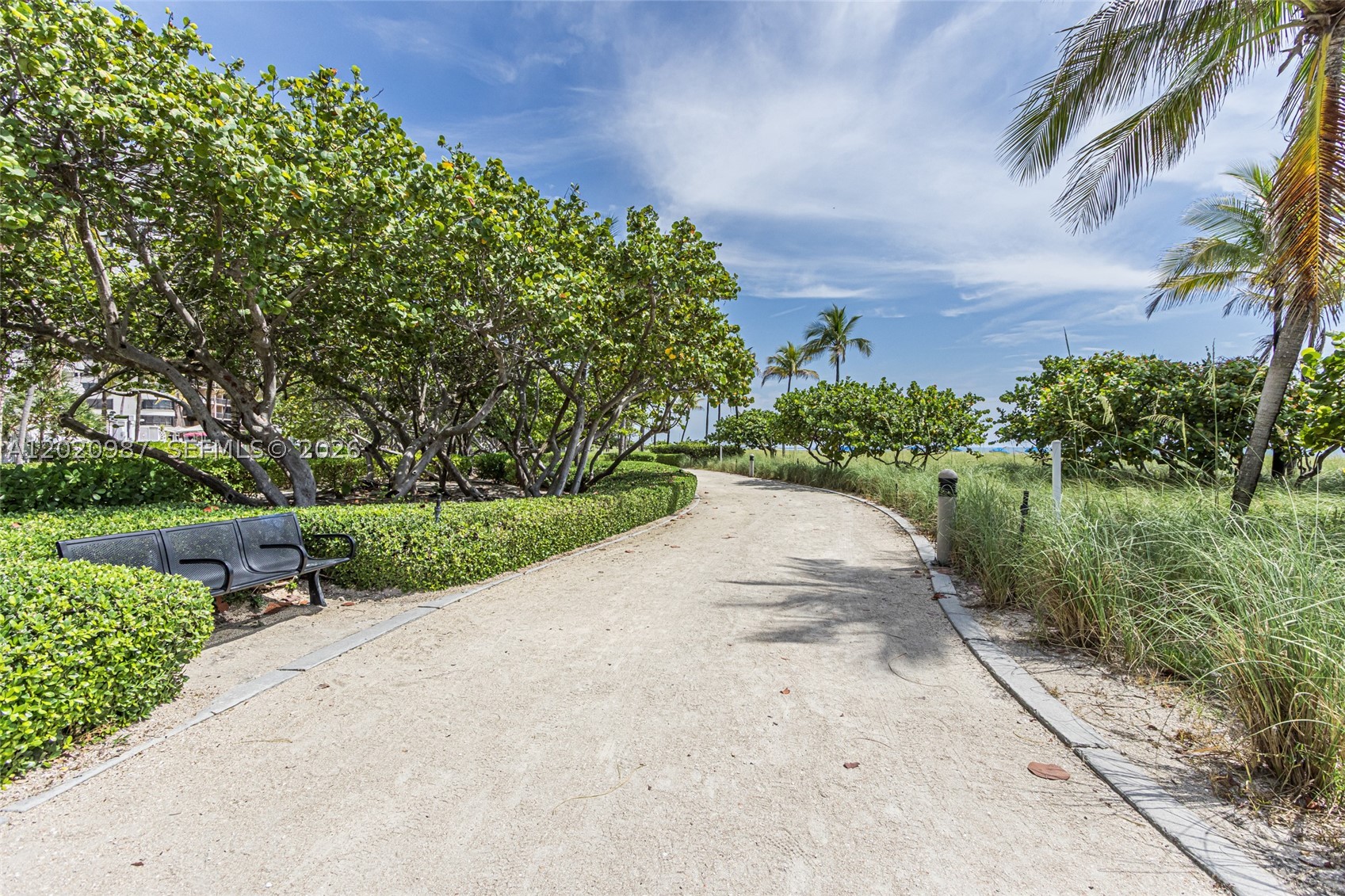 THE PALACE AT BAL HARBOUR - Residential