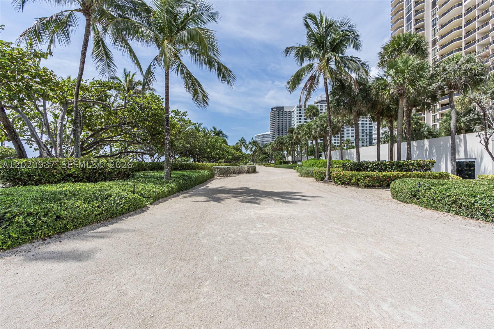 THE PALACE AT BAL HARBOUR - Residential