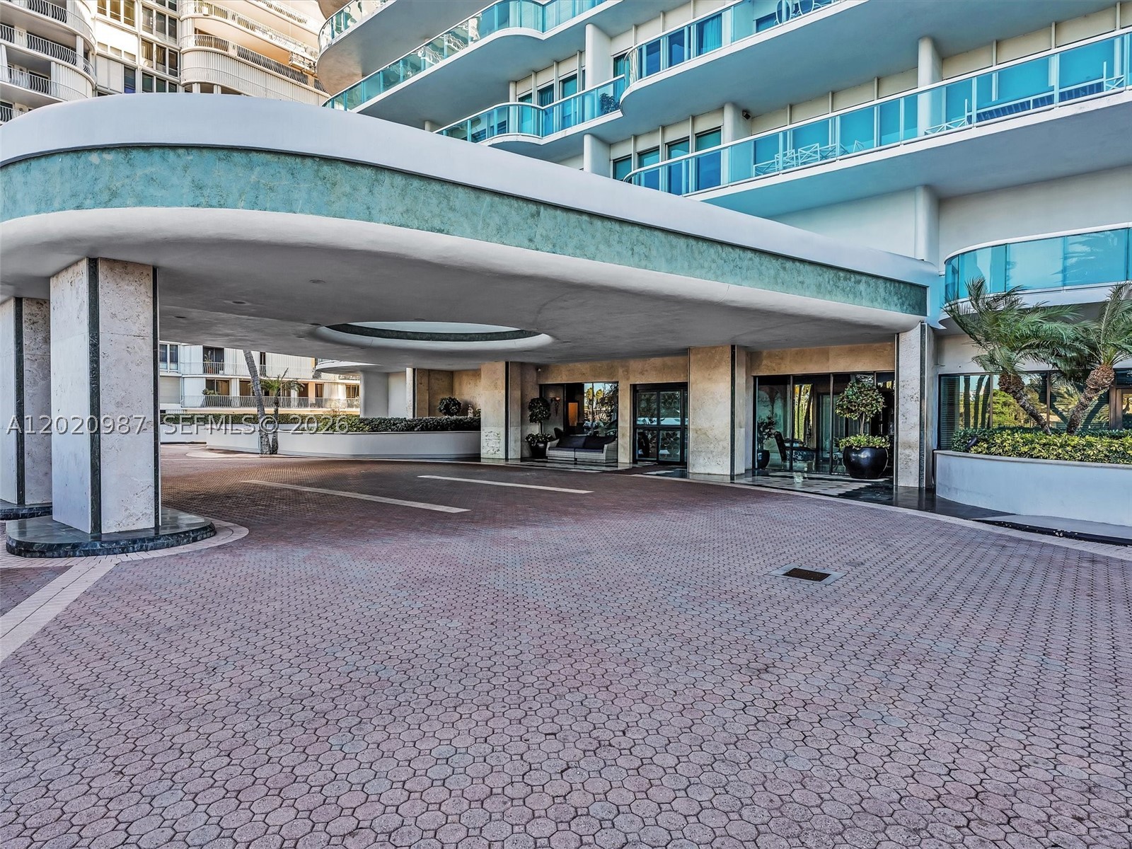 THE PALACE AT BAL HARBOUR - Residential