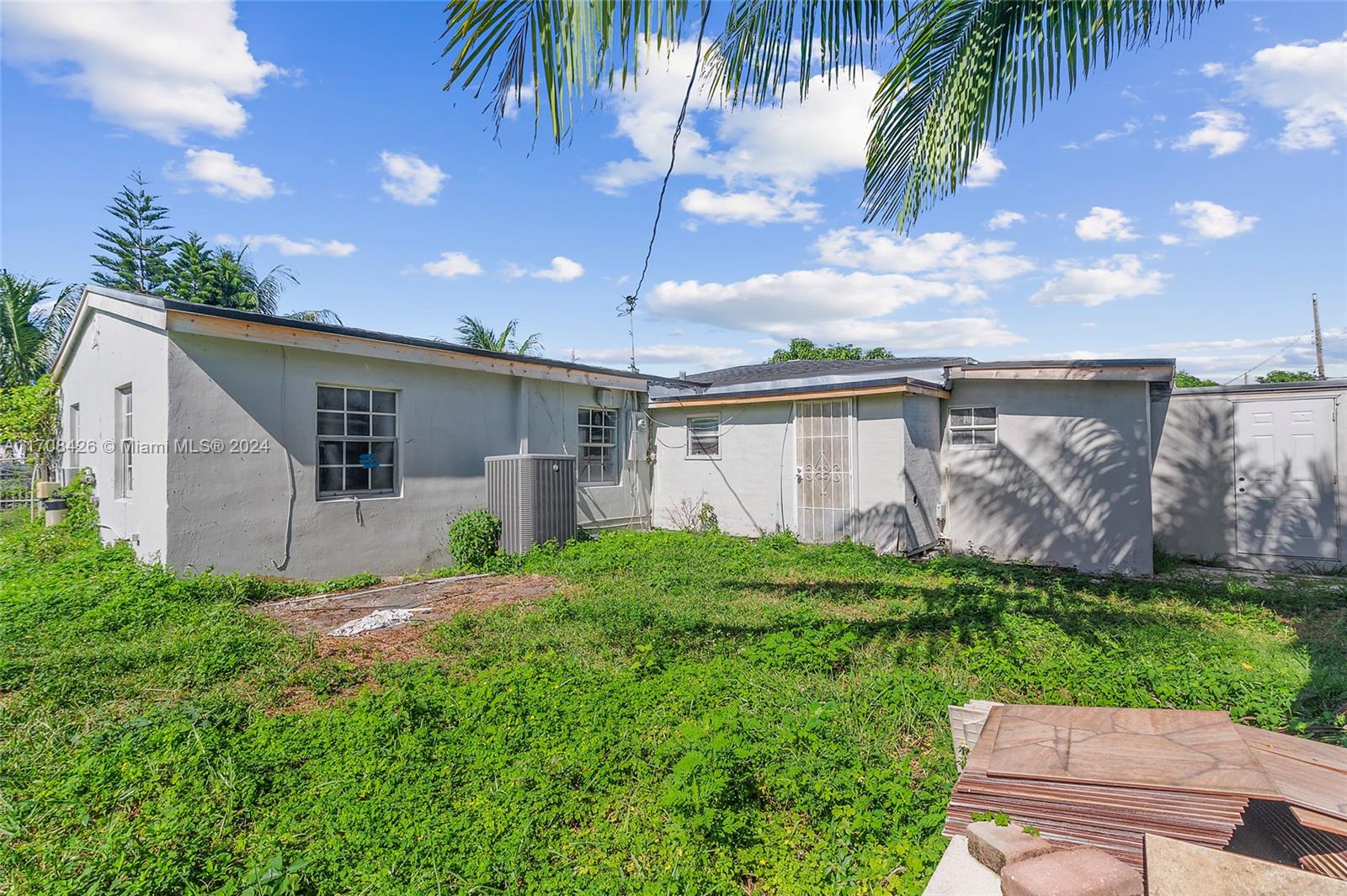 BUNCHE PARK 1 ADDN - Residential