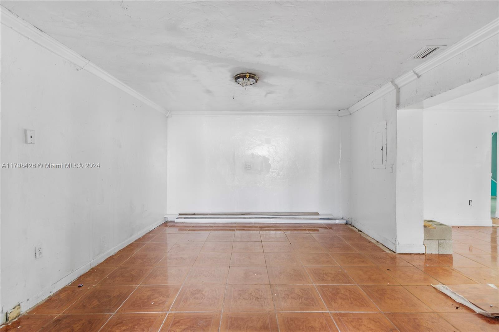 BUNCHE PARK 1 ADDN - Residential