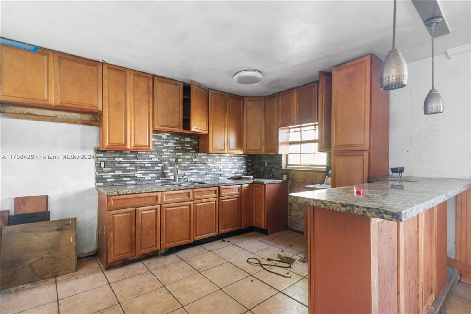 BUNCHE PARK 1 ADDN - Residential