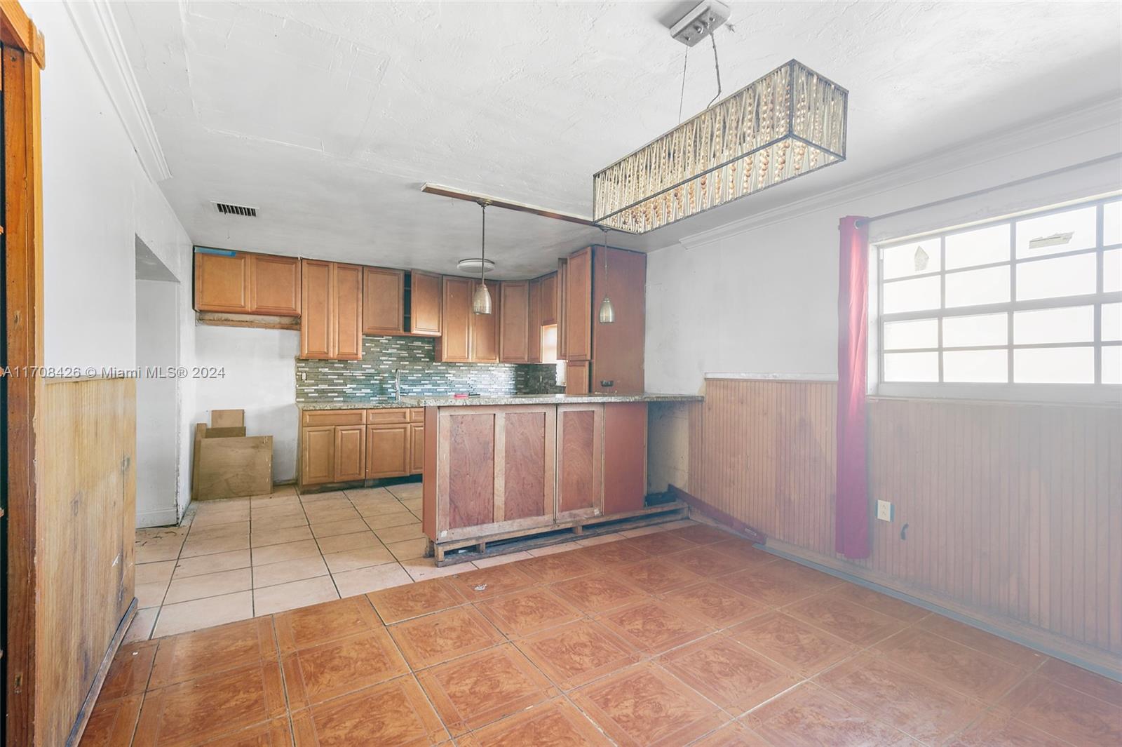 BUNCHE PARK 1 ADDN - Residential