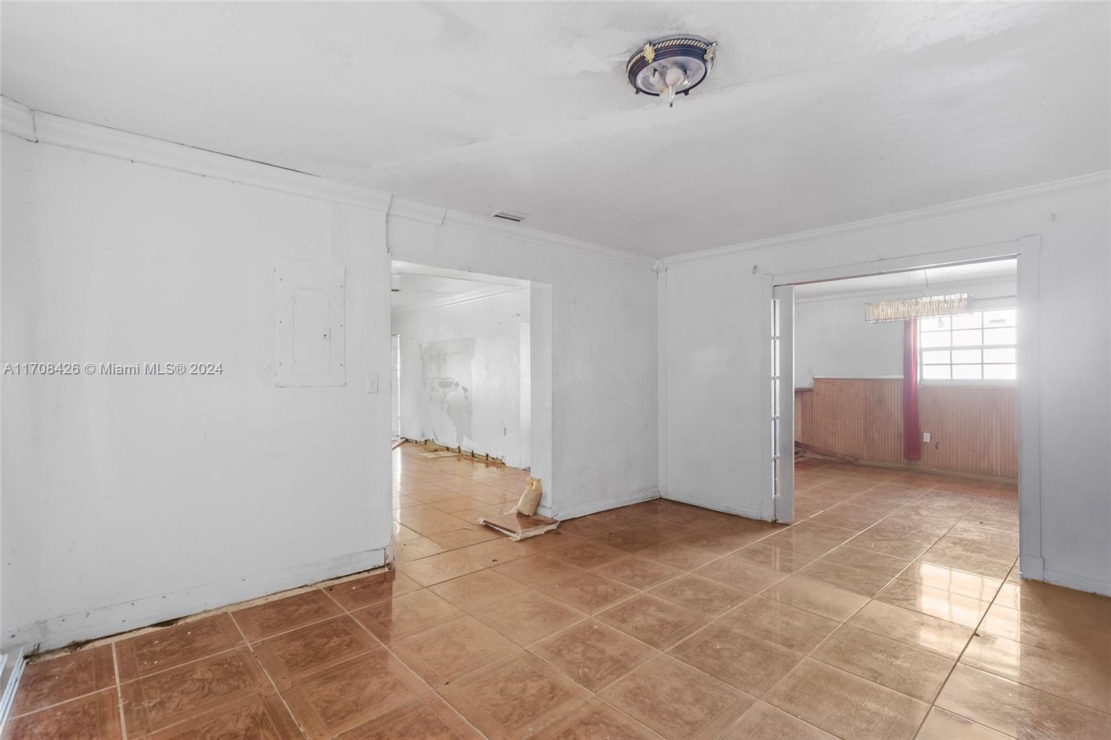 BUNCHE PARK 1 ADDN - Residential