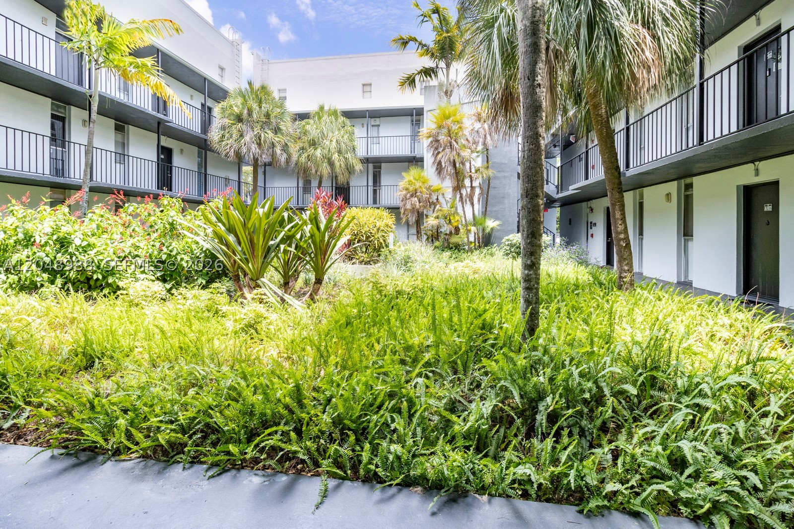 The Palms at Forest Hills - Residential Lease