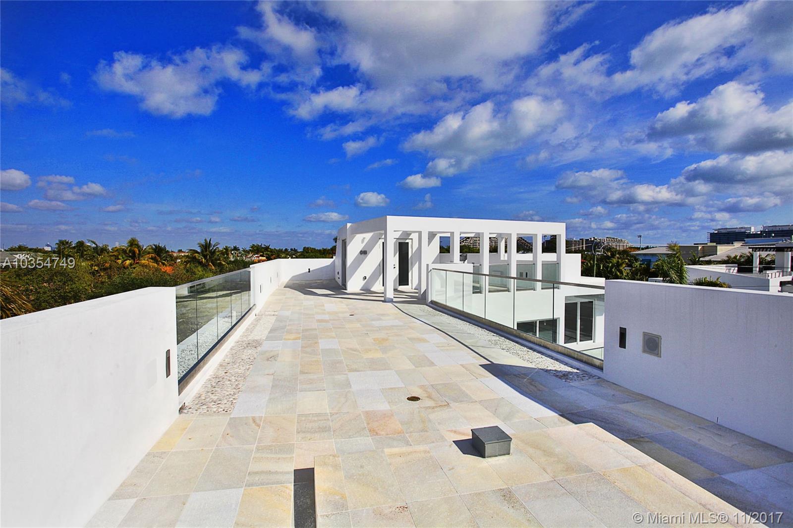 Tropical Isle Homes Sub - Residential
