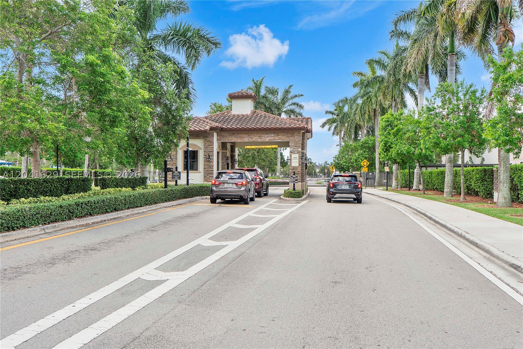 COCO PALM ESTATES - Residential
