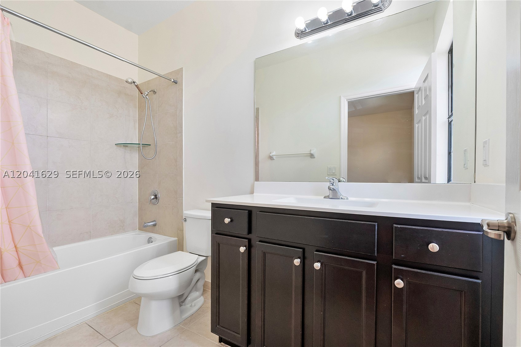 COCO PALM ESTATES - Residential