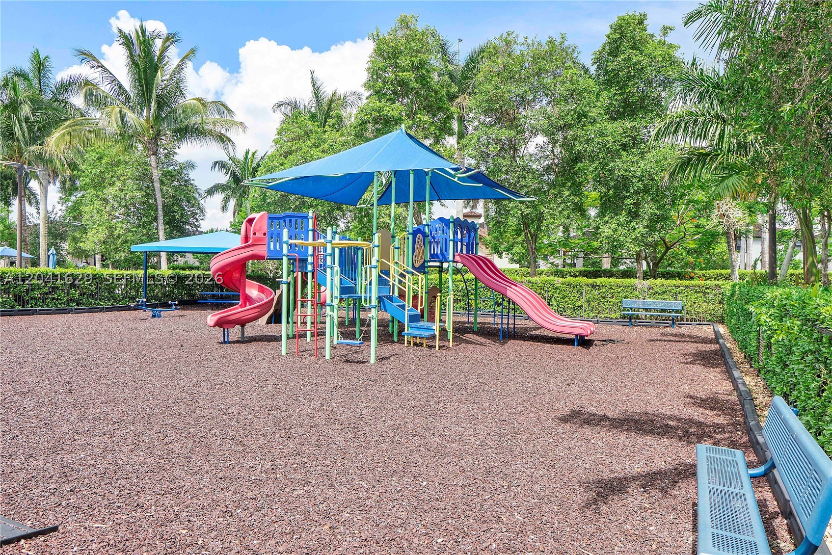 COCO PALM ESTATES - Residential