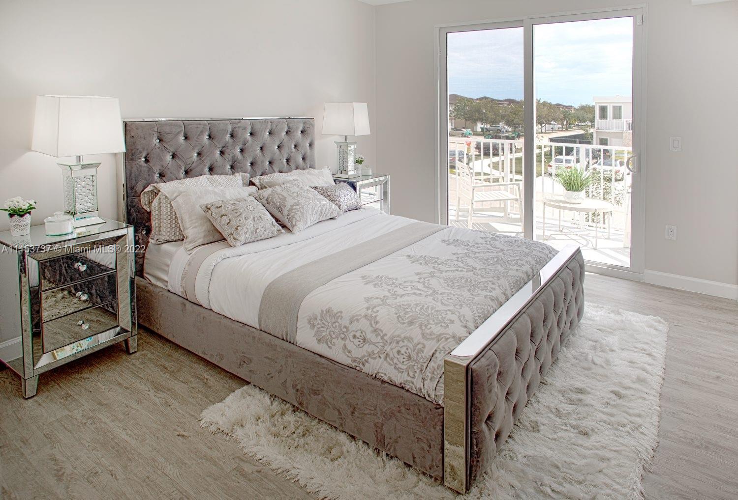 VITRAN AT NARANJA ESTATES - Residential