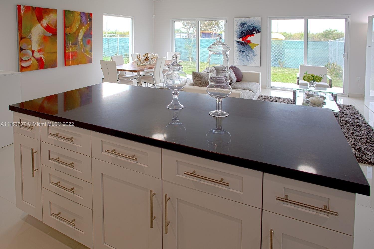 VITRAN AT NARANJA ESTATES - Residential