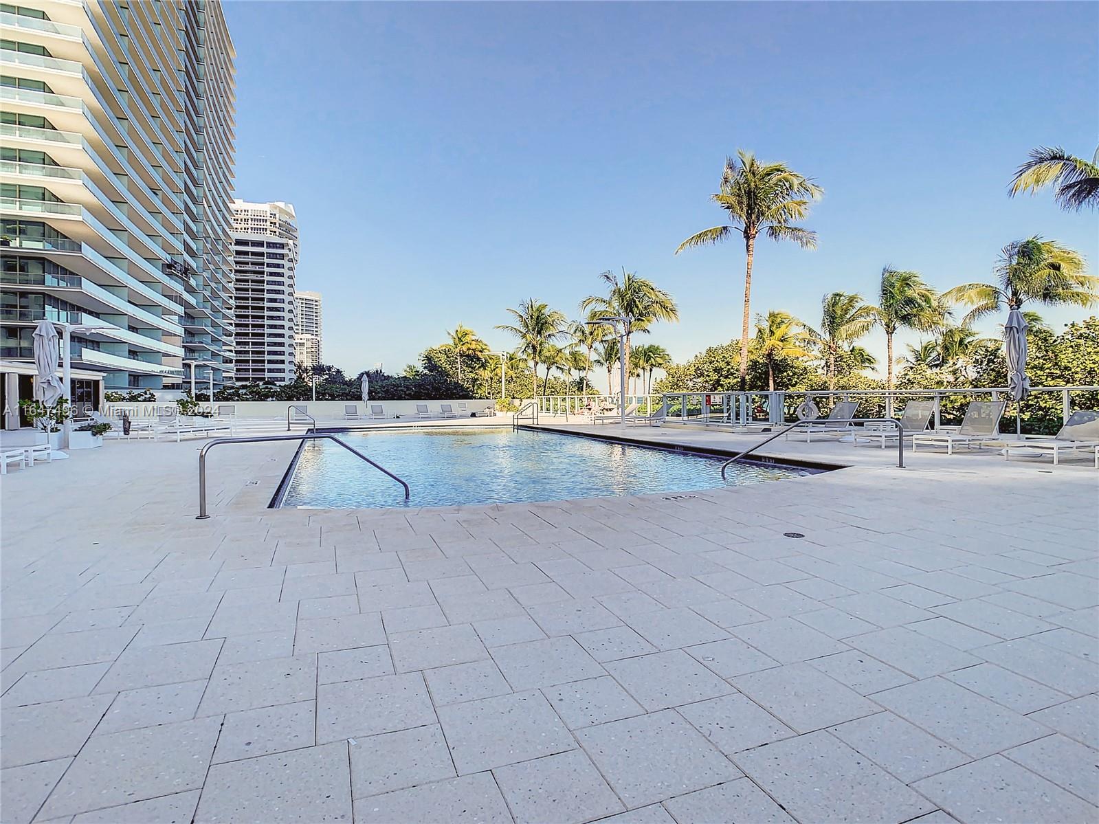 THE PLAZA OF BAL HARBOUR - Residential Lease