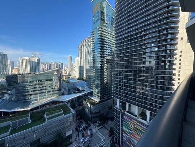 BRICKELL HEIGHTS EAST CON - Residential Lease