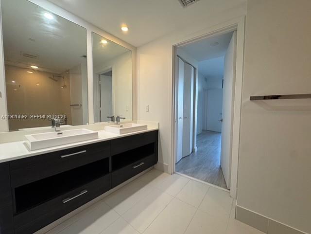 BRICKELL HEIGHTS EAST CON - Residential Lease