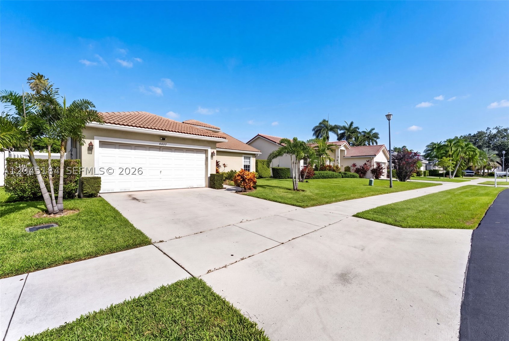 OAKWOOD HEIGHTS - Residential