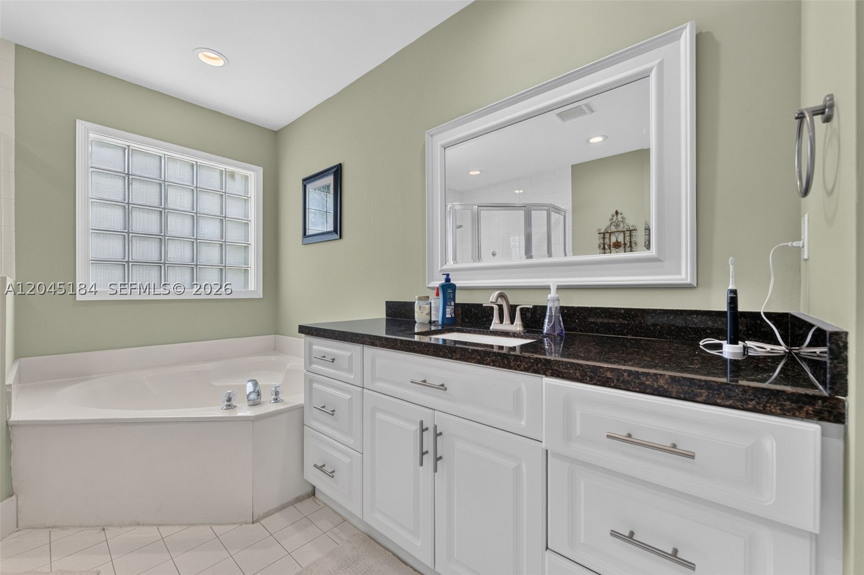 OAKWOOD HEIGHTS - Residential