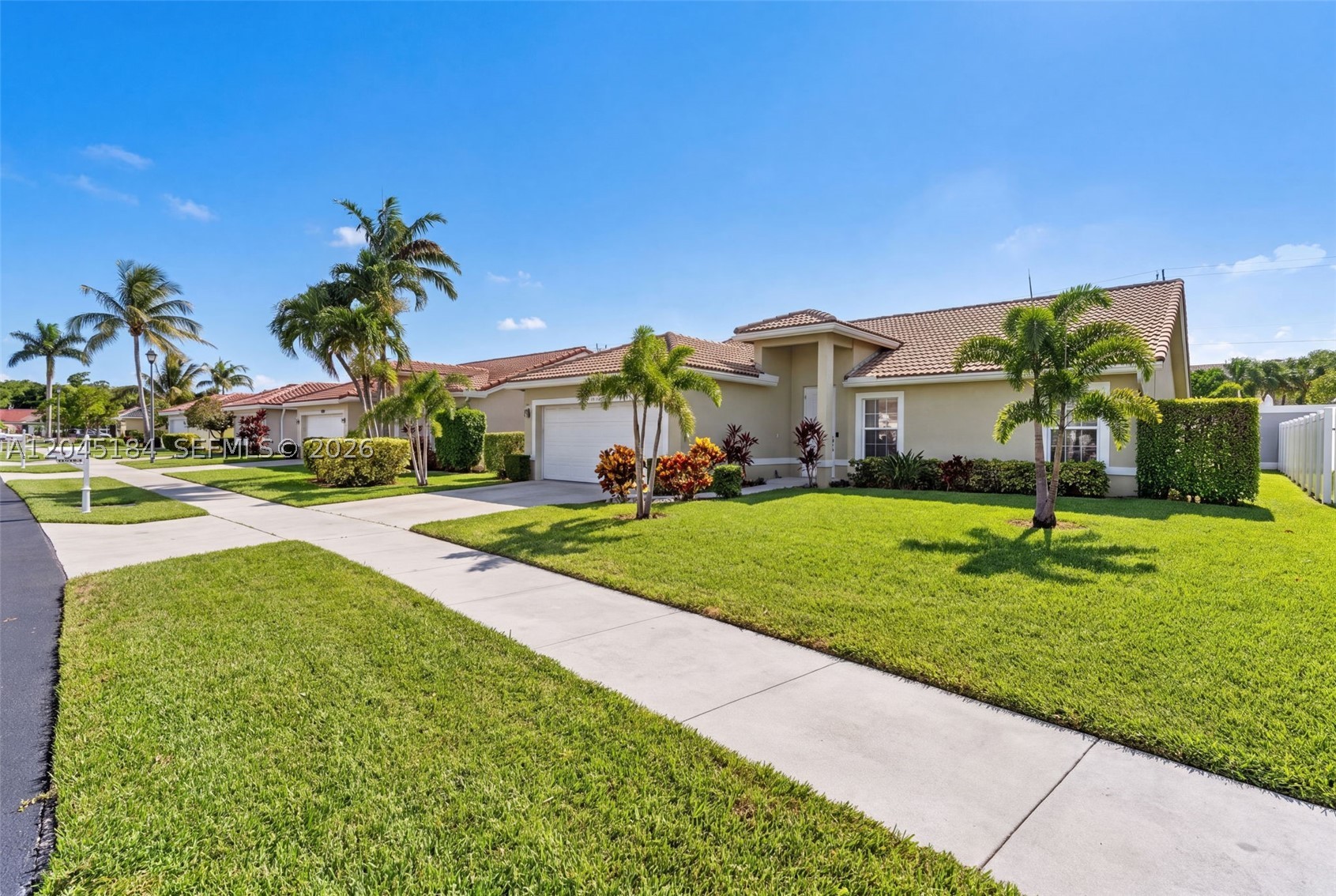 OAKWOOD HEIGHTS - Residential