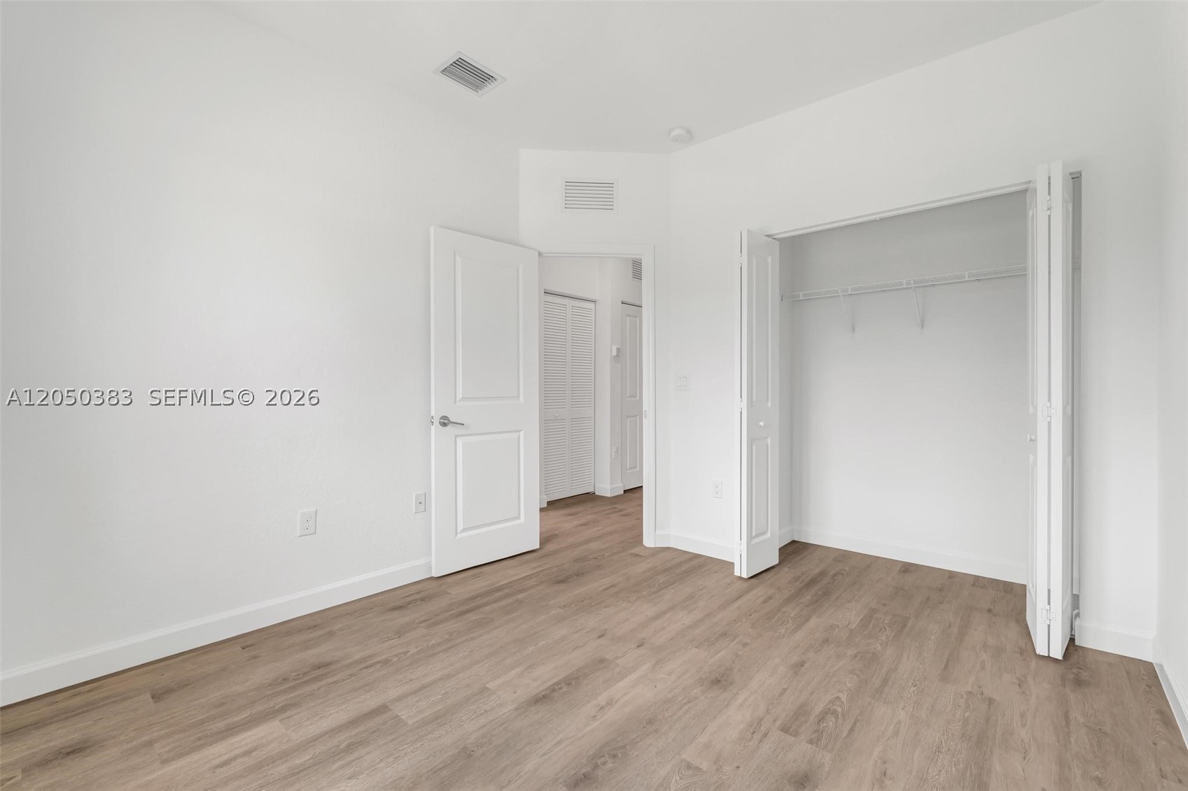 VIA VENTURA NEIGHBORHOOD - Residential