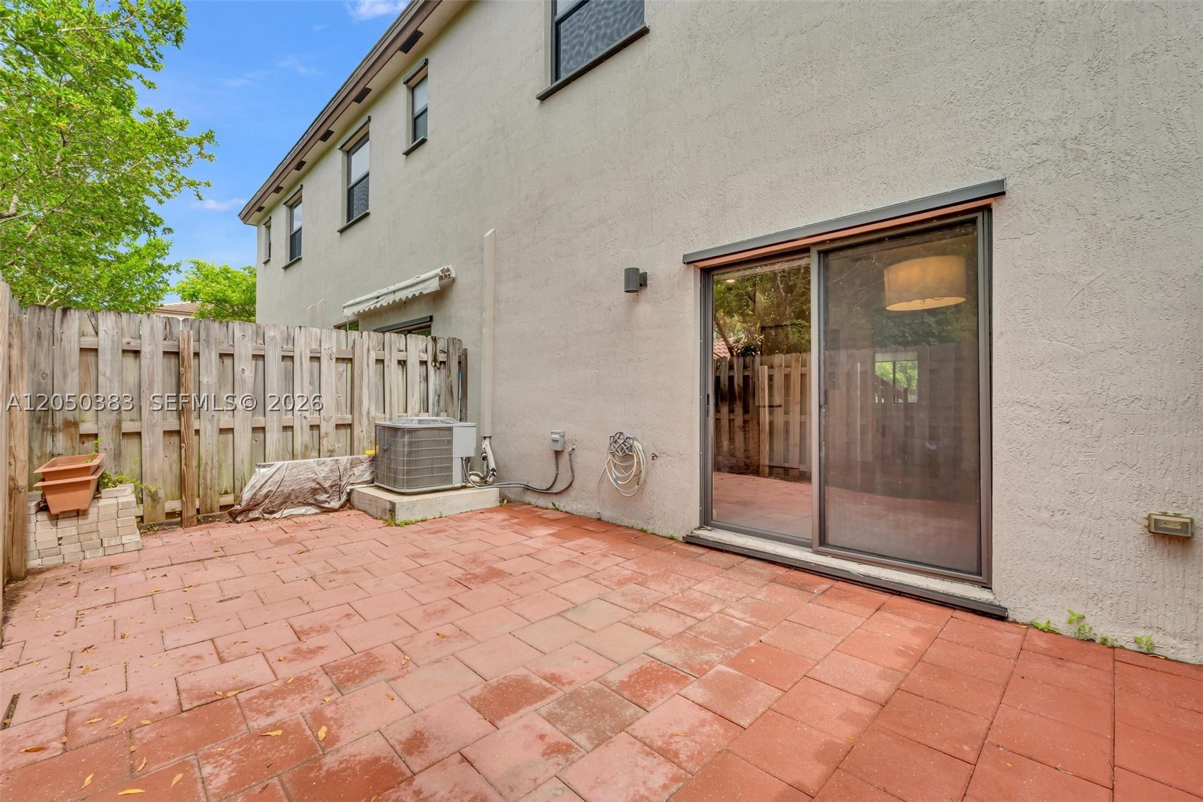 VIA VENTURA NEIGHBORHOOD - Residential