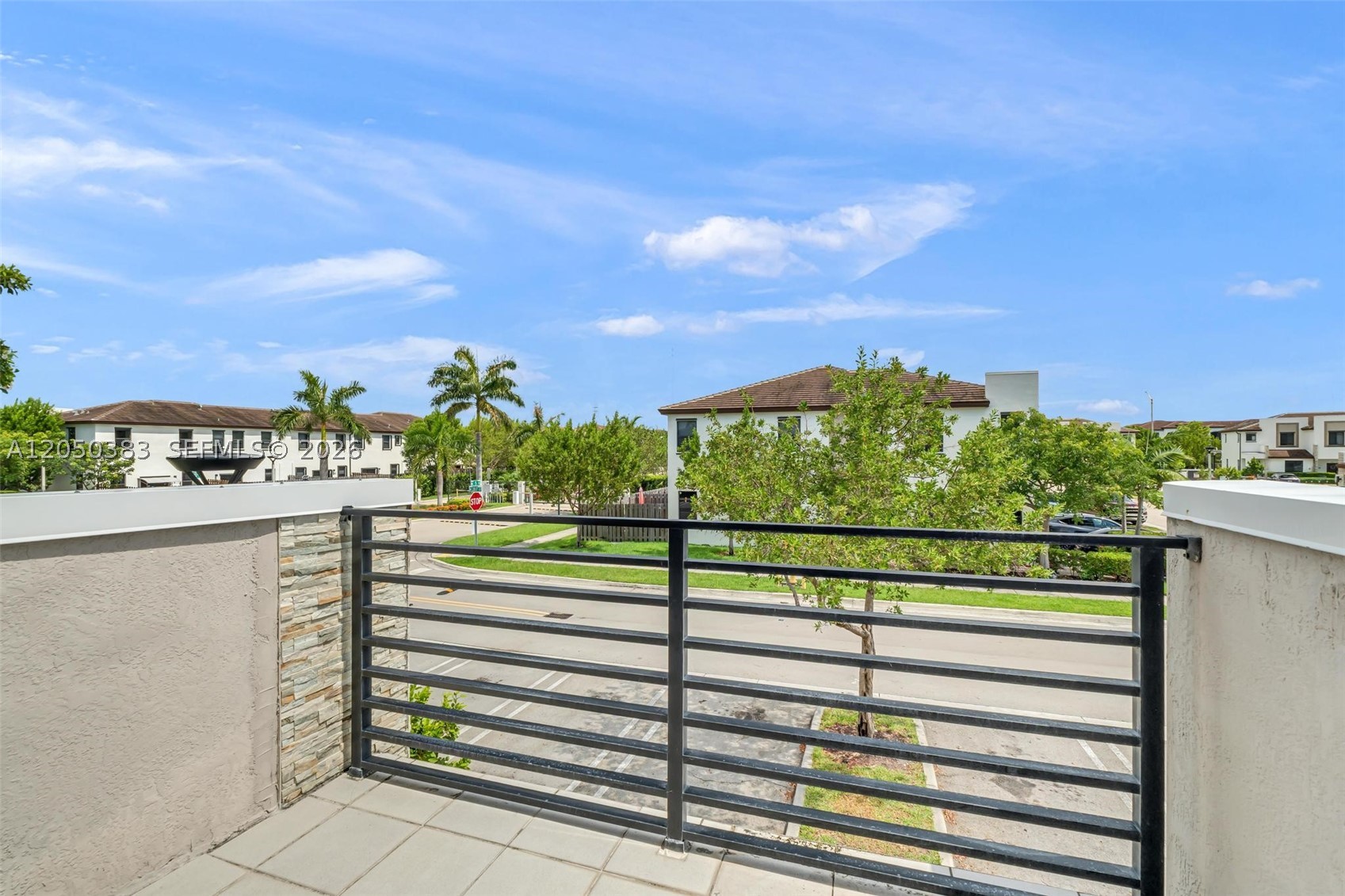 VIA VENTURA NEIGHBORHOOD - Residential