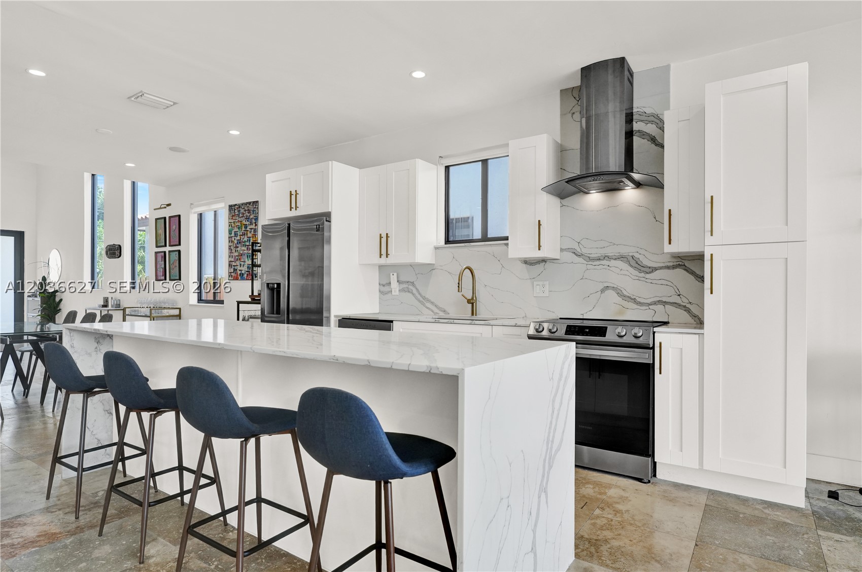 LYNDALE 2ND ADDN - Residential