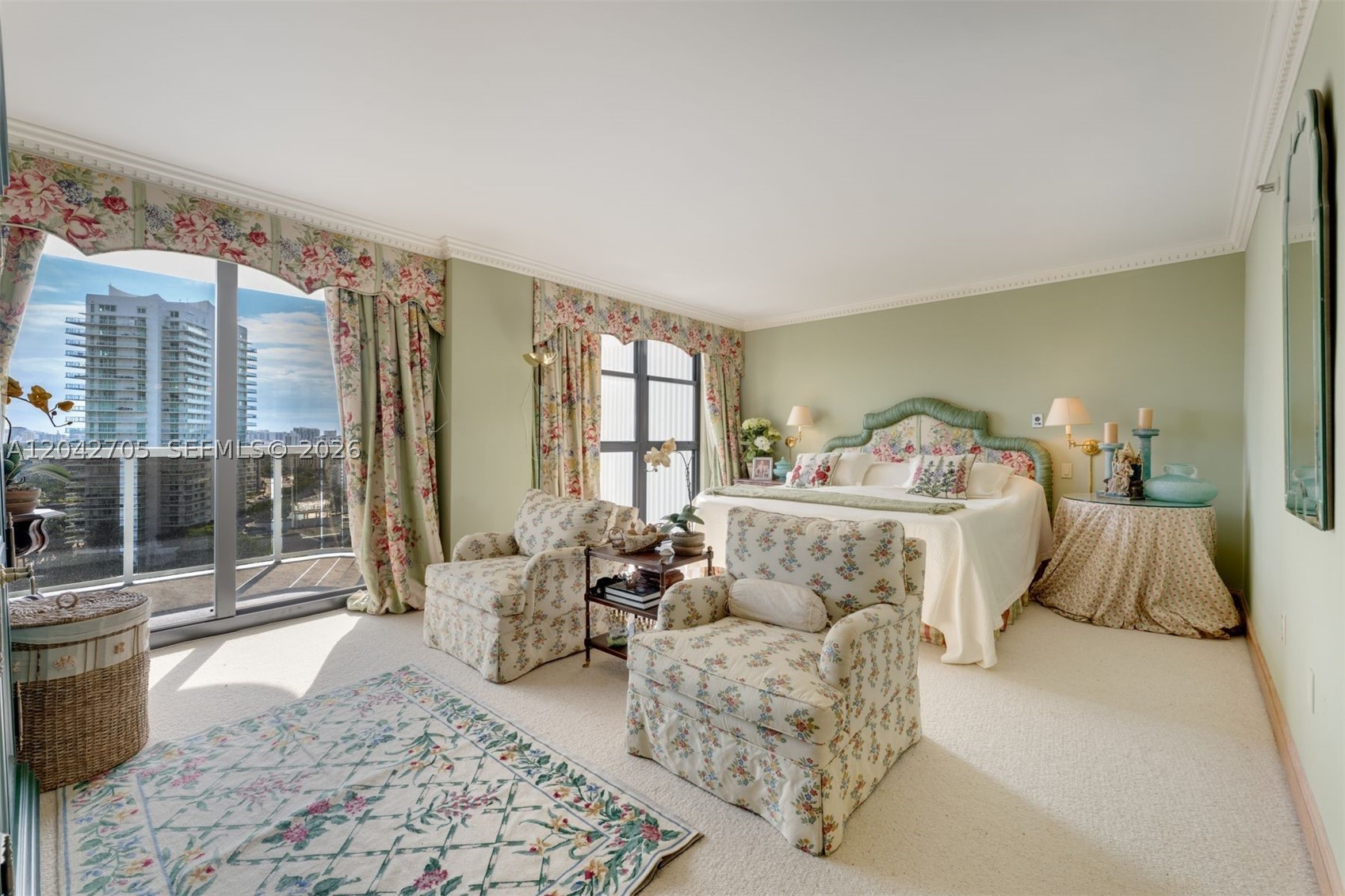 NINE ISLAND AVENUE CONDO - Residential