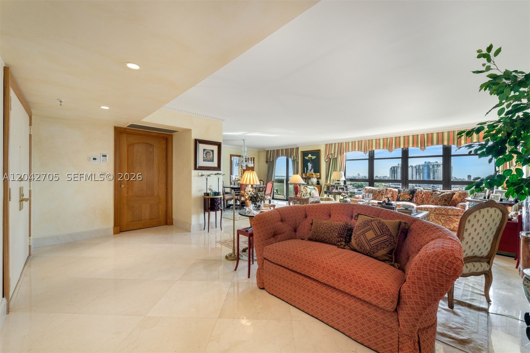 NINE ISLAND AVENUE CONDO - Residential
