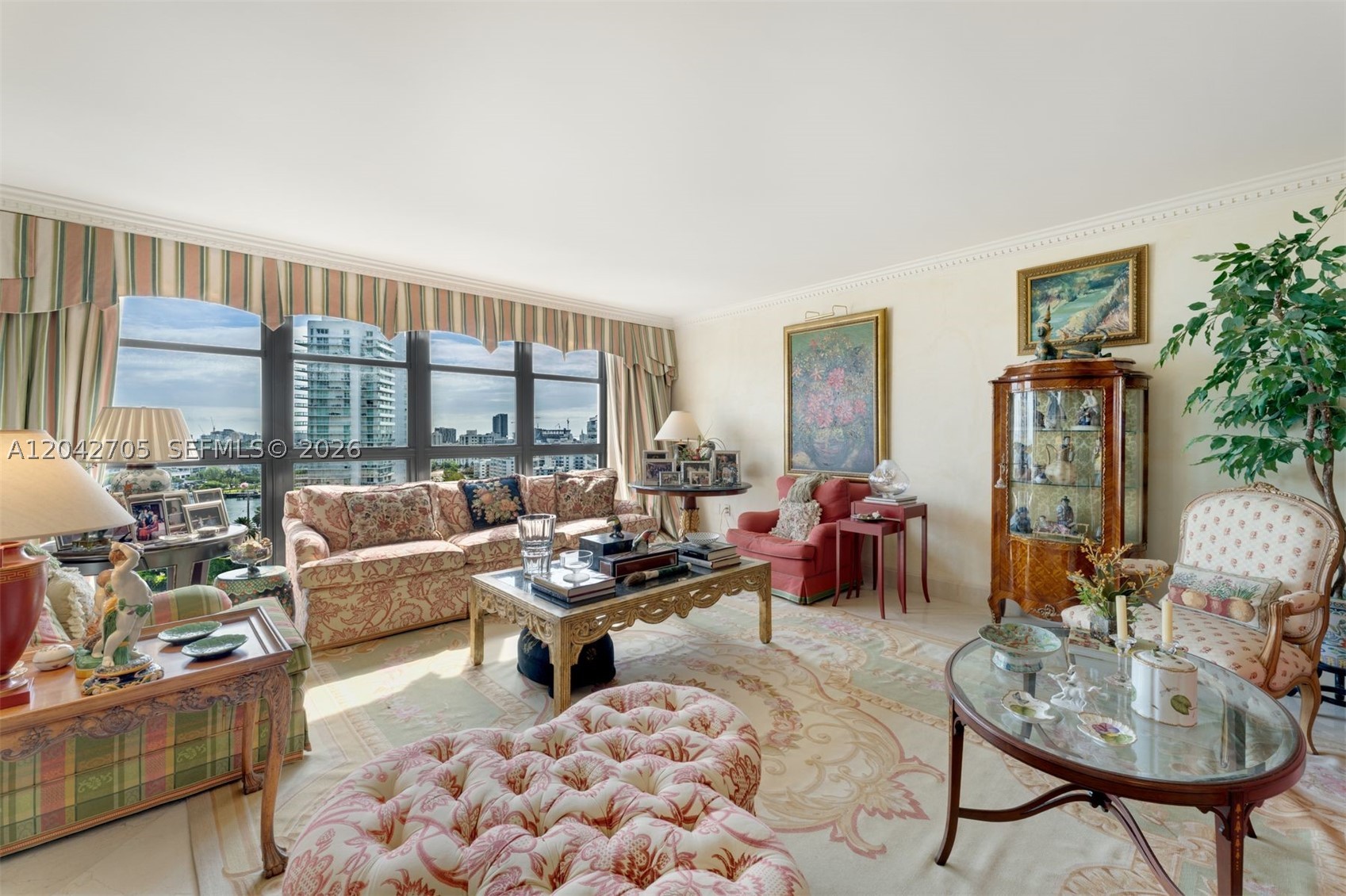 NINE ISLAND AVENUE CONDO - Residential