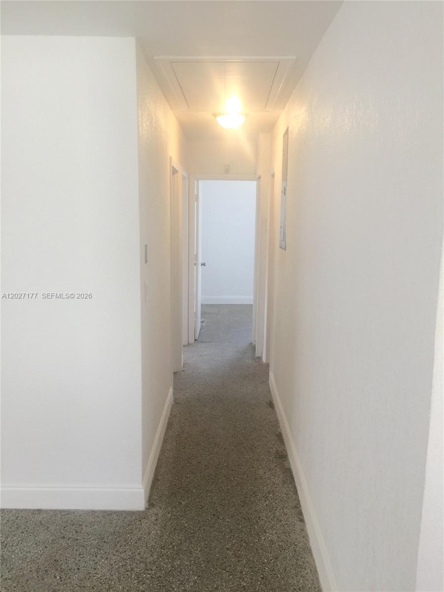 LAKE FOREST SEC 4 - Residential Lease