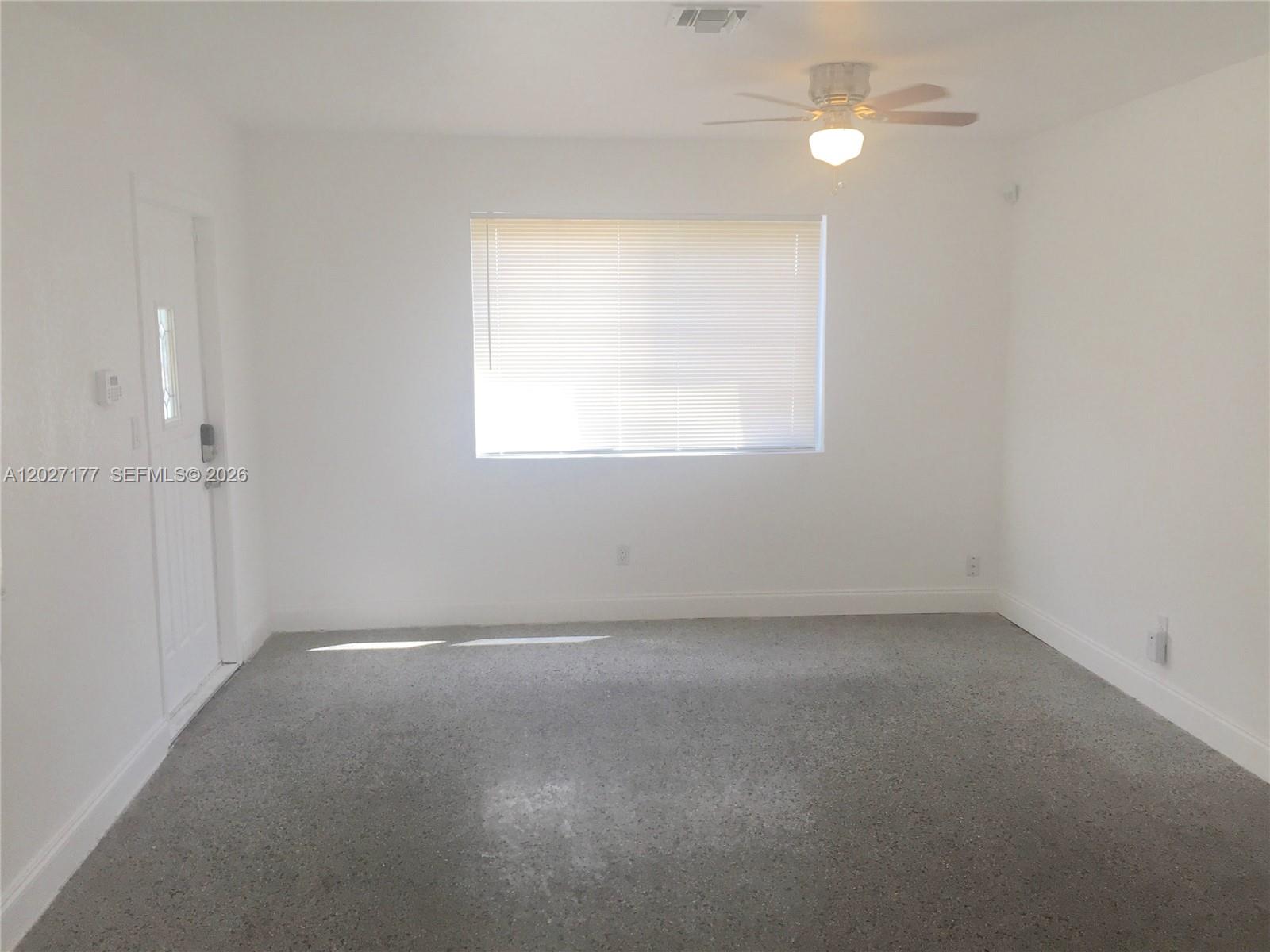 LAKE FOREST SEC 4 - Residential Lease
