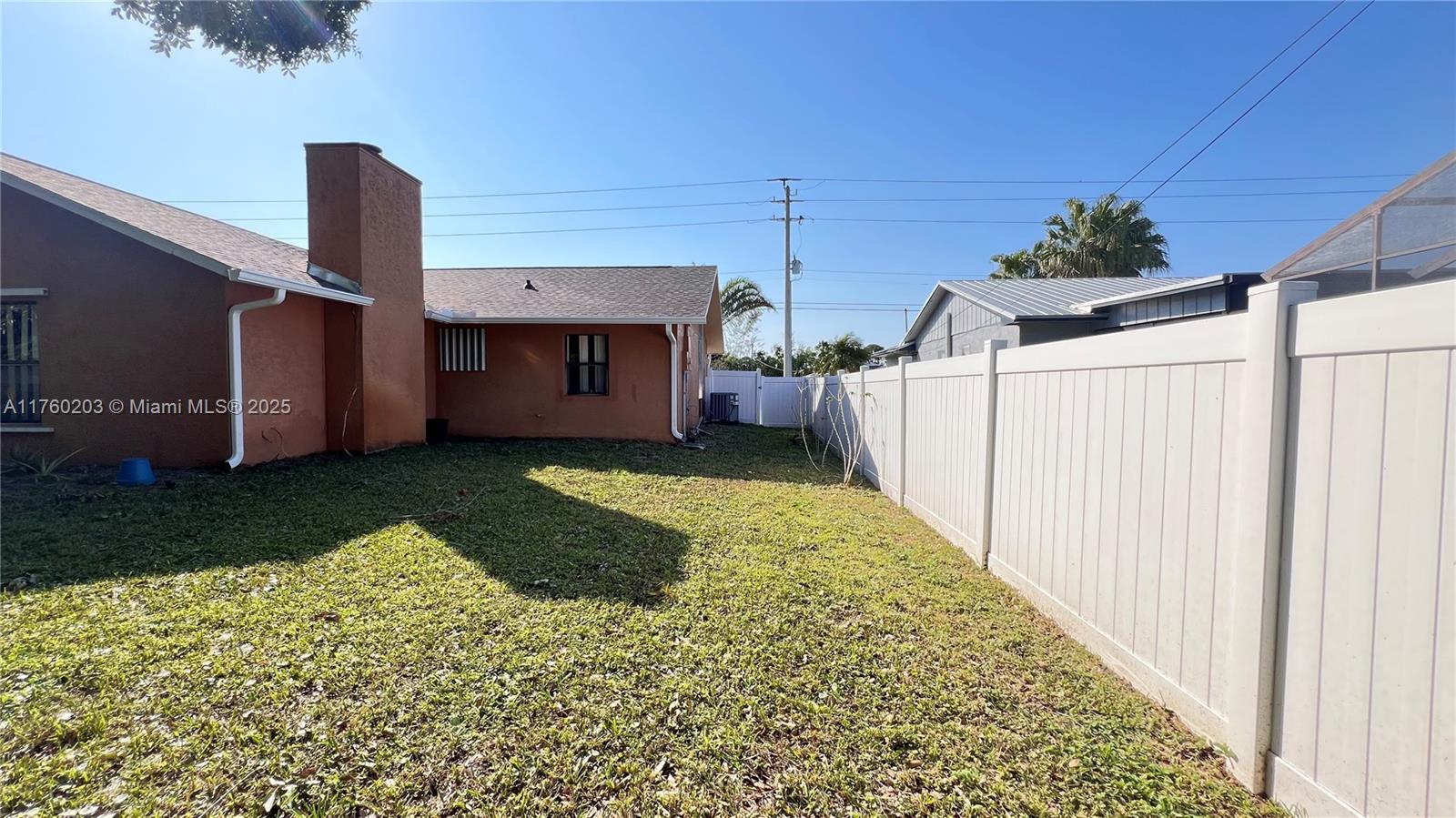 PORT ST LUCIE SECTION 10 - Residential Lease